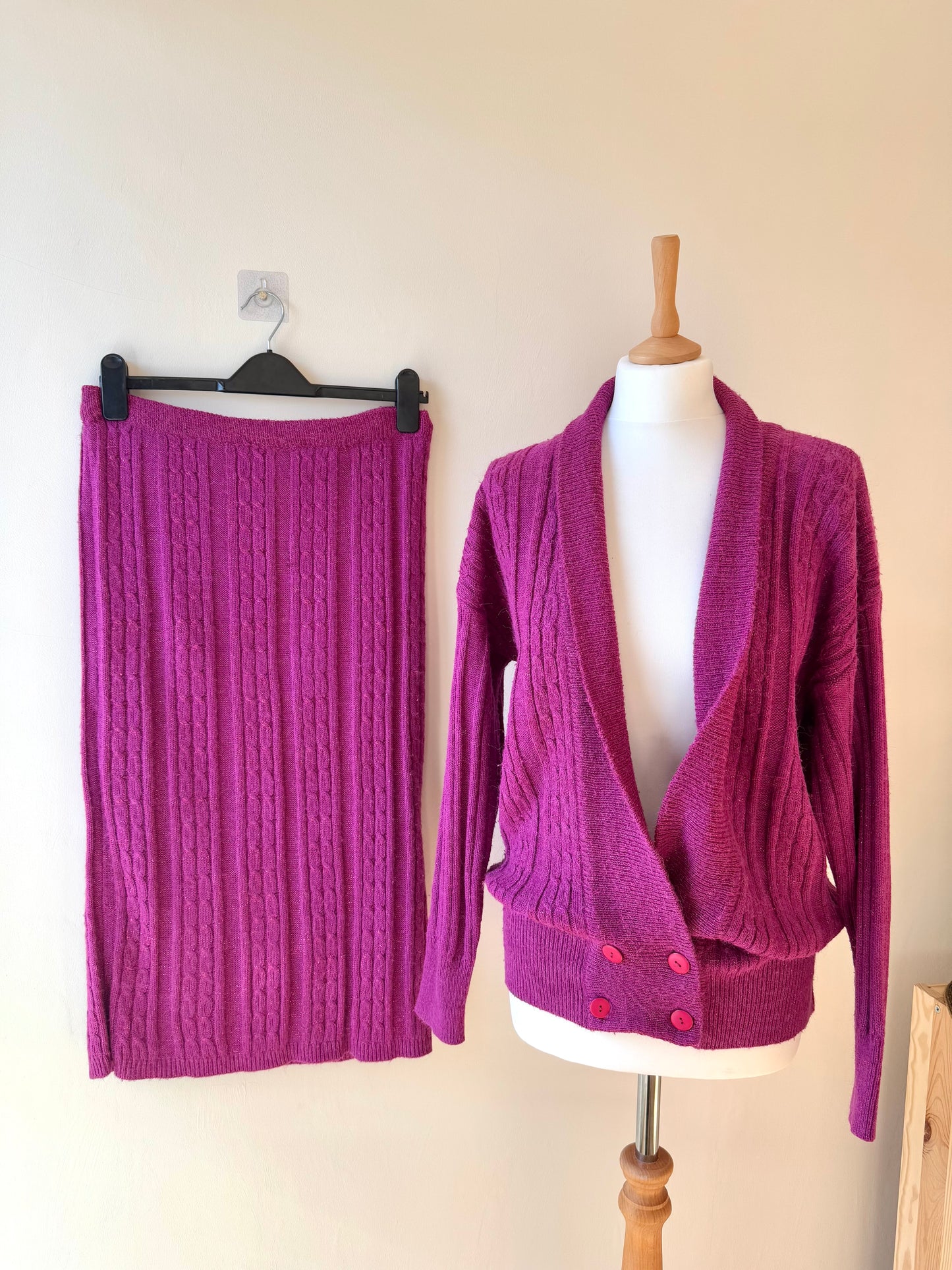 Vintage 90s SWEATER & SKIRT MATCHING SET