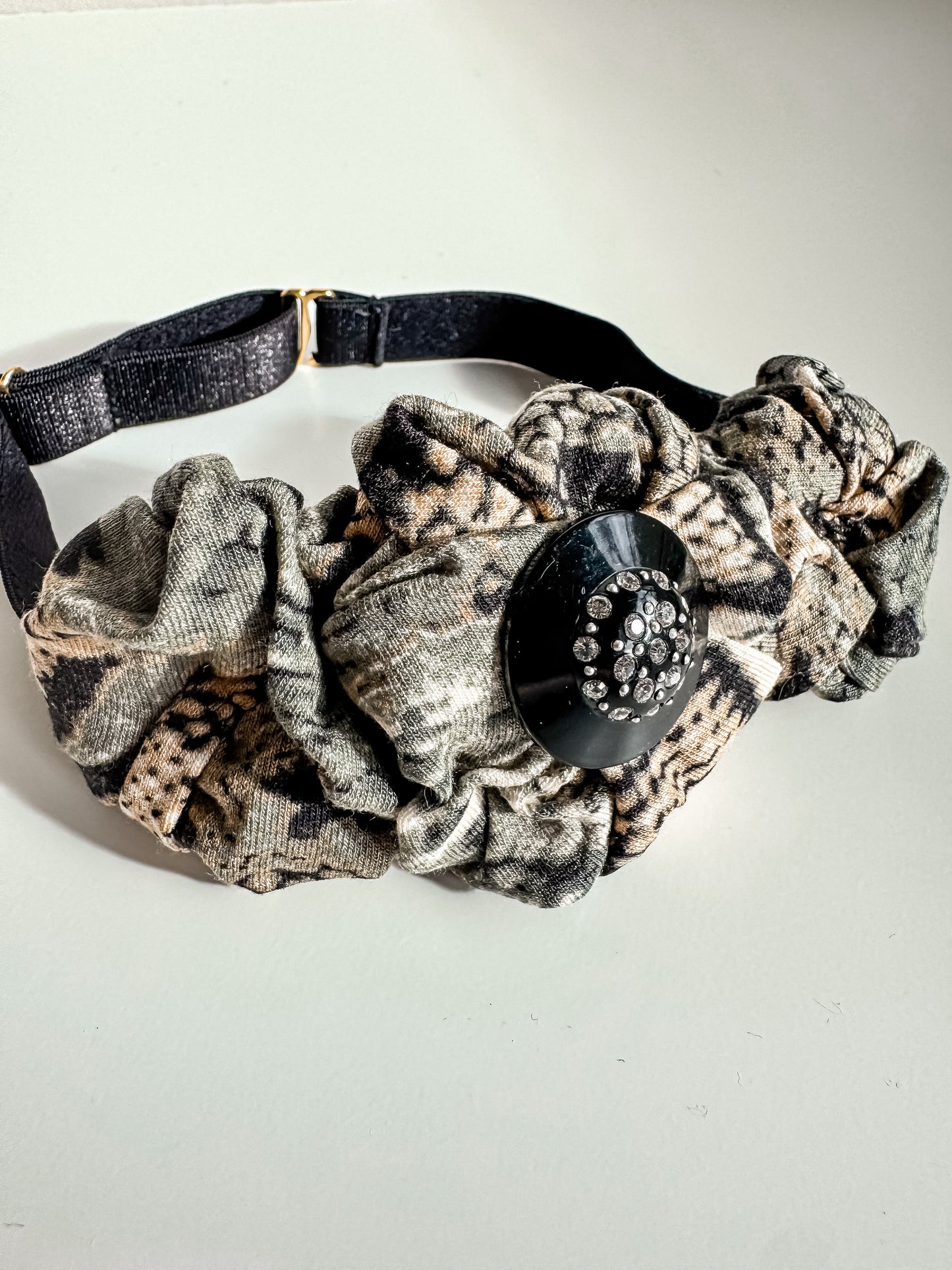 Handmade GREEN REPTILE CHOKER with rhinestone vintage button