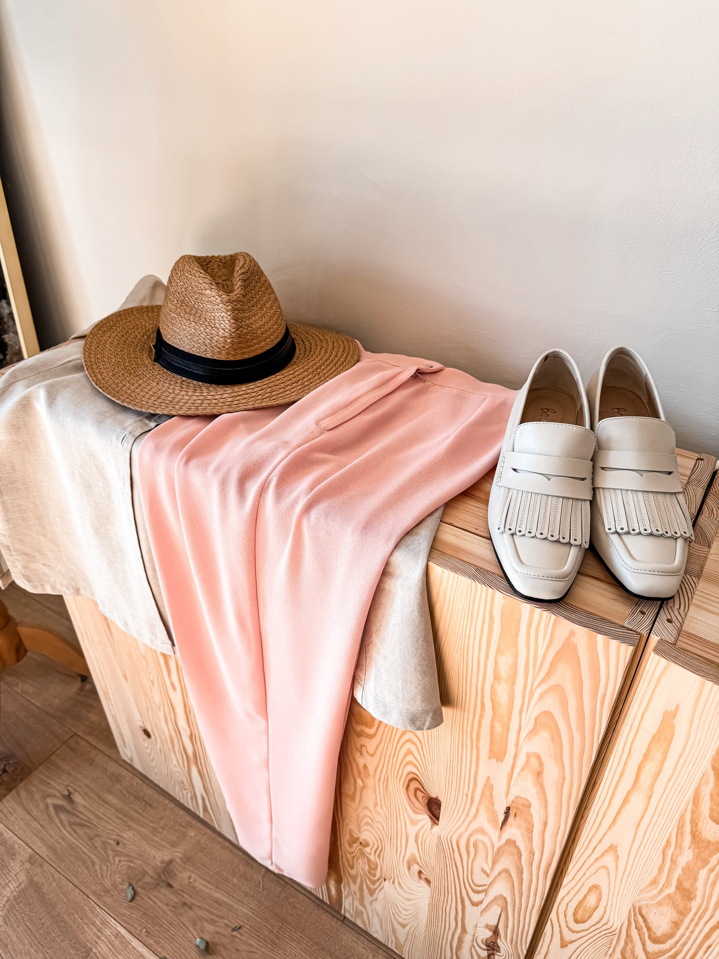 VINTAGE 90s BLUSH PINK trousers