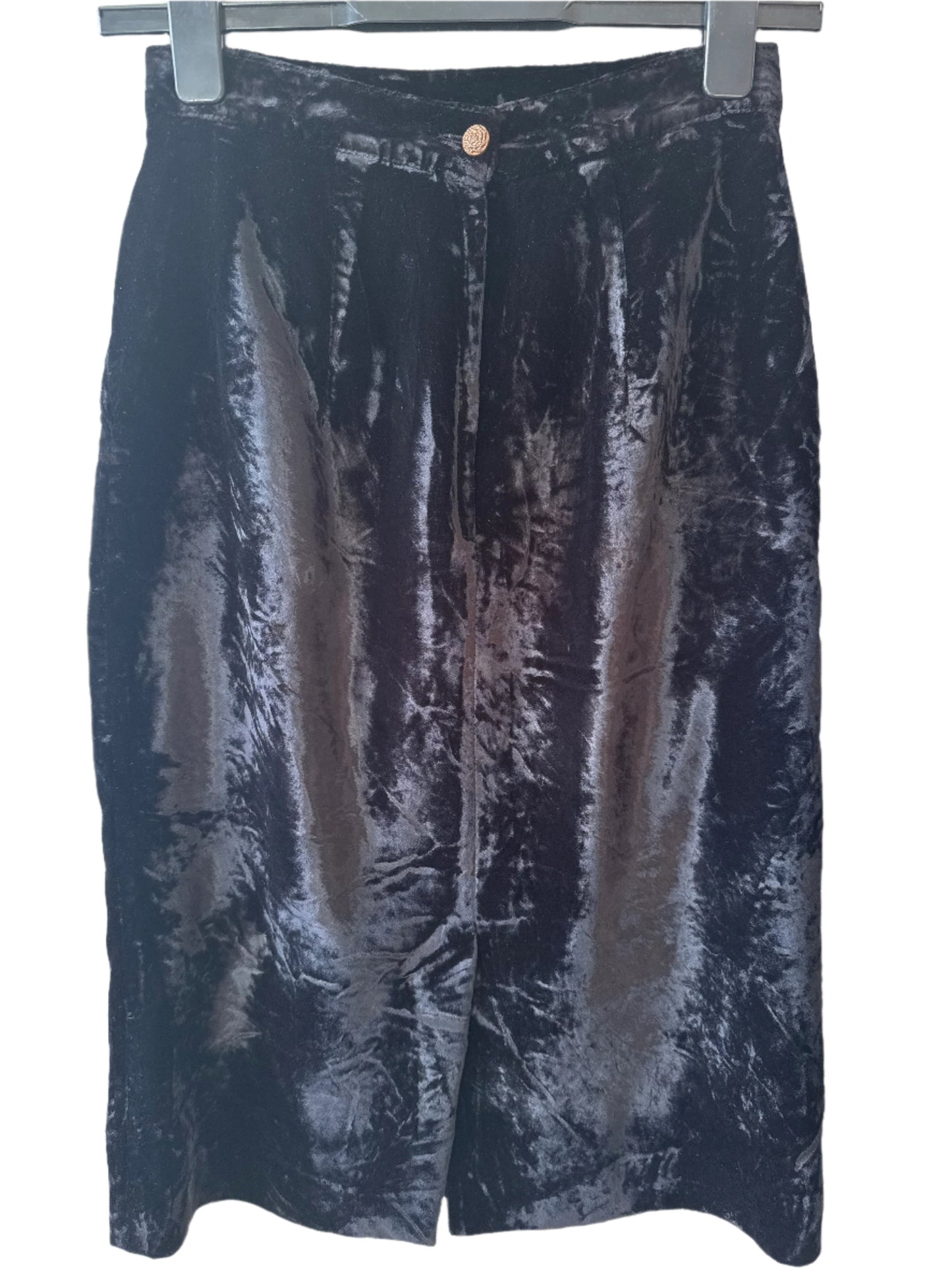 VINTAGE LONDON FOG VELVET SKIRT. black