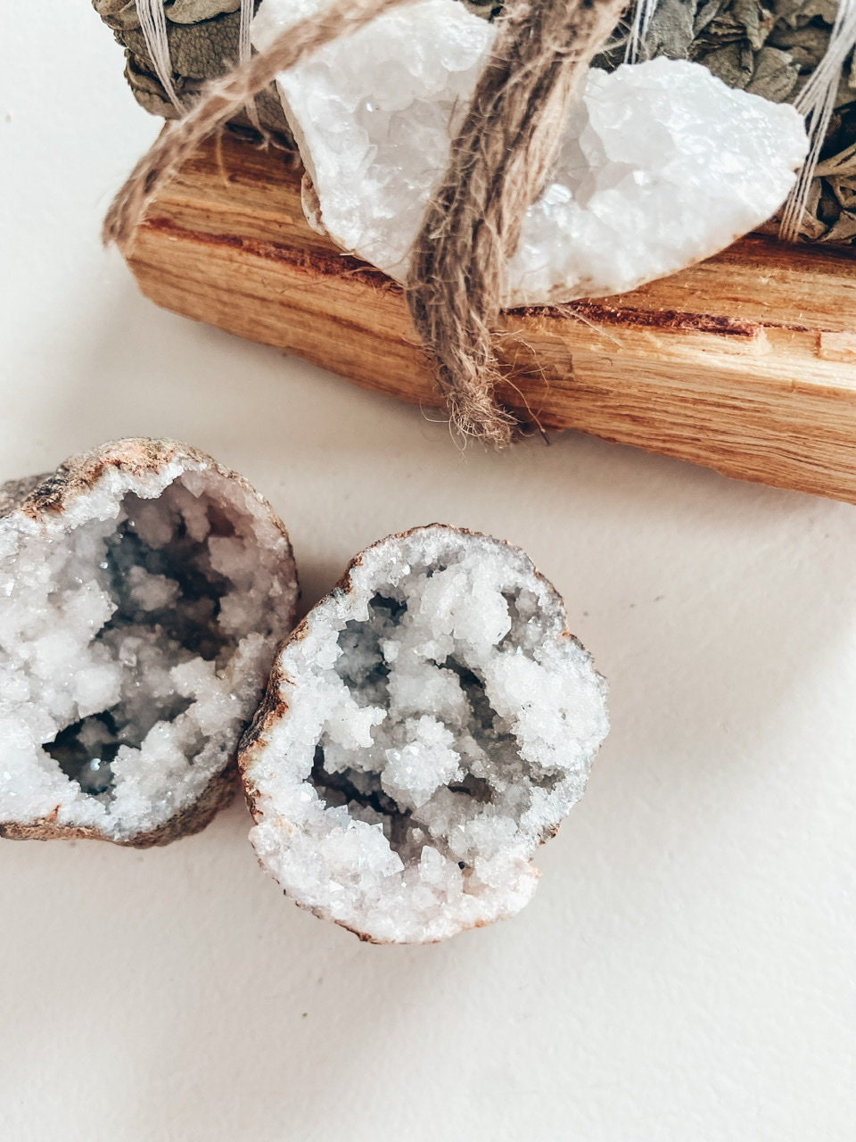 WHITE QUARTZ GEODE crystal pair
