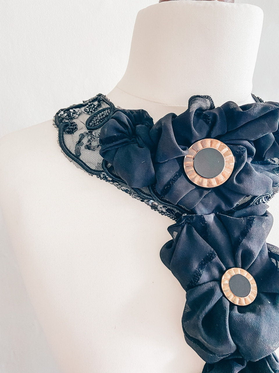 FLORAL STATEMENT BODY HARNESS