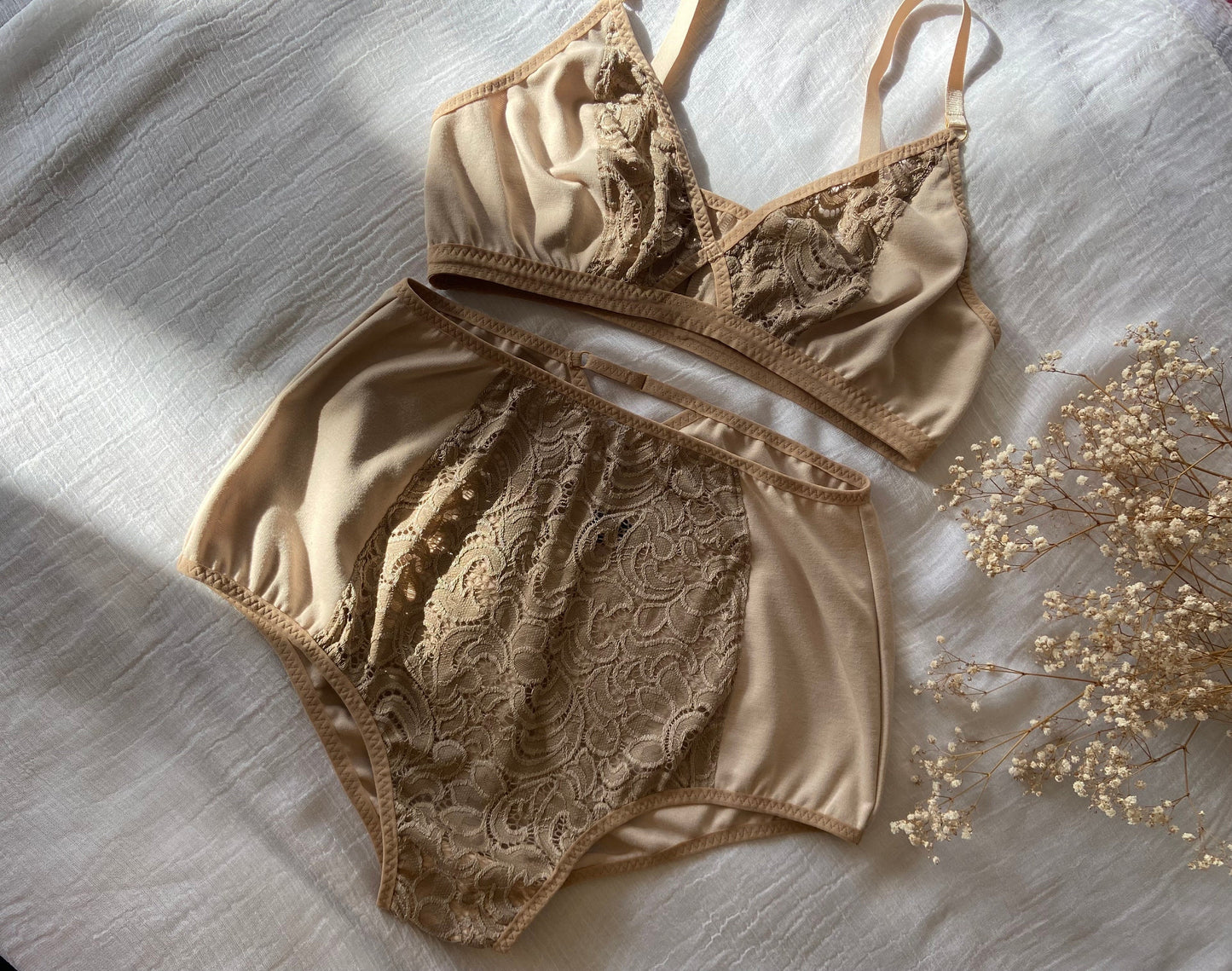 OPHELIA BEIGE lingerie set / 3XL size