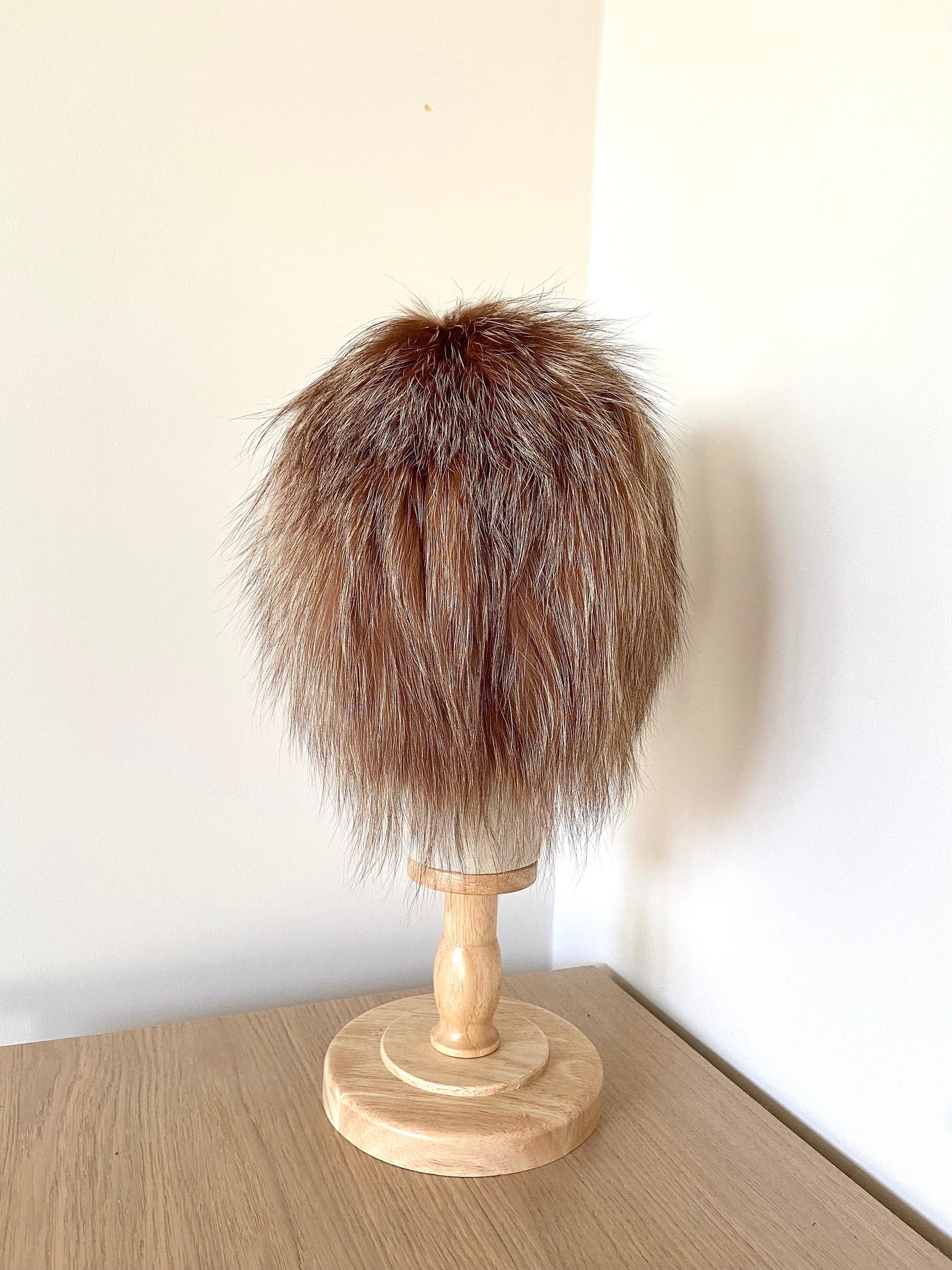 VINTAGE FOX FUR BROWN BEANIE HAT