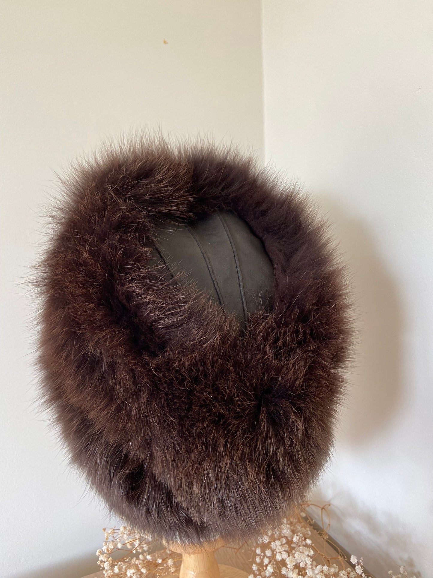 VINTAGE FOX FUR STATEMENT BROWN hat