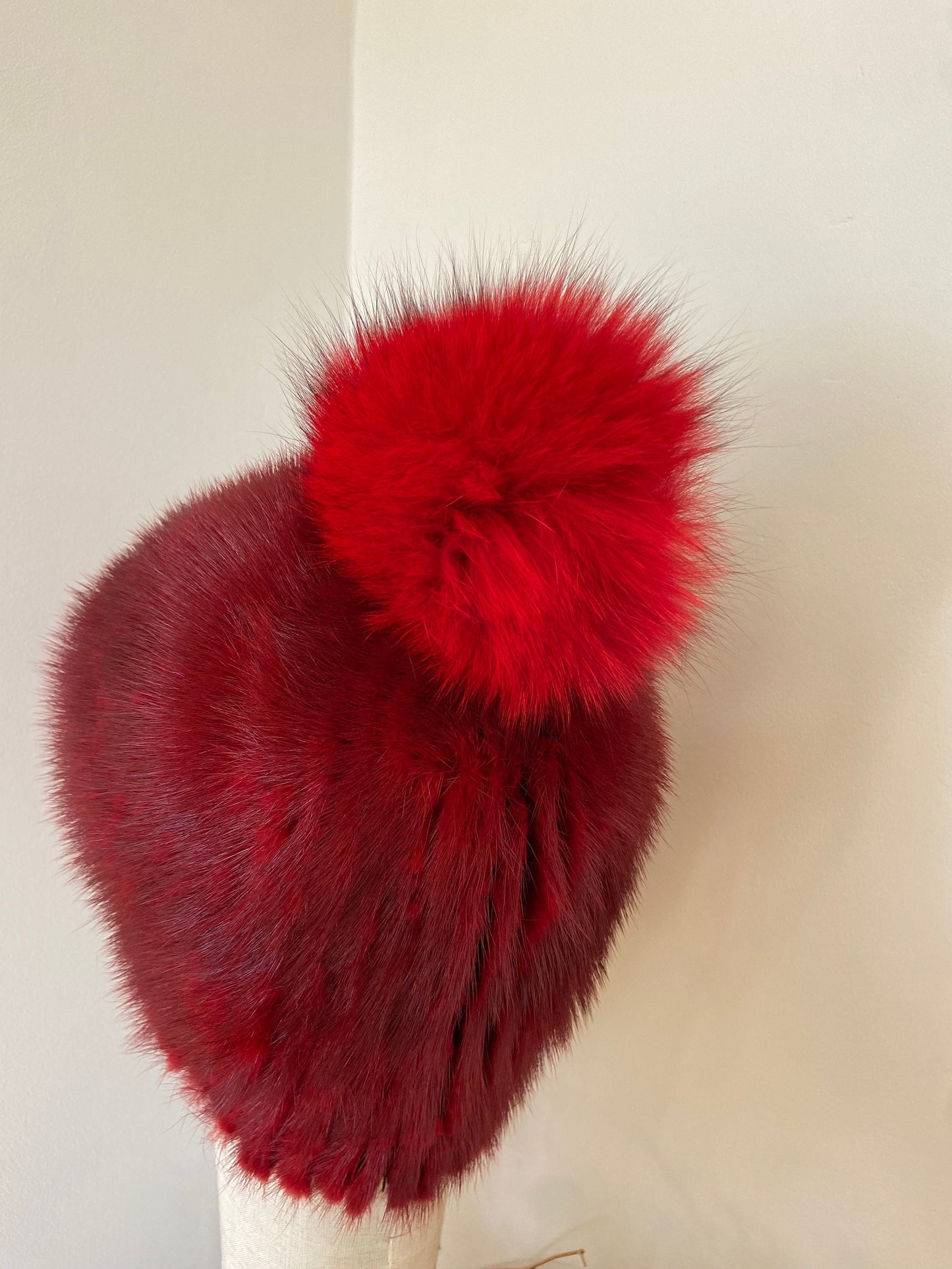VINTAGE MINK FUR RED beanie hat with fox fur pom pom