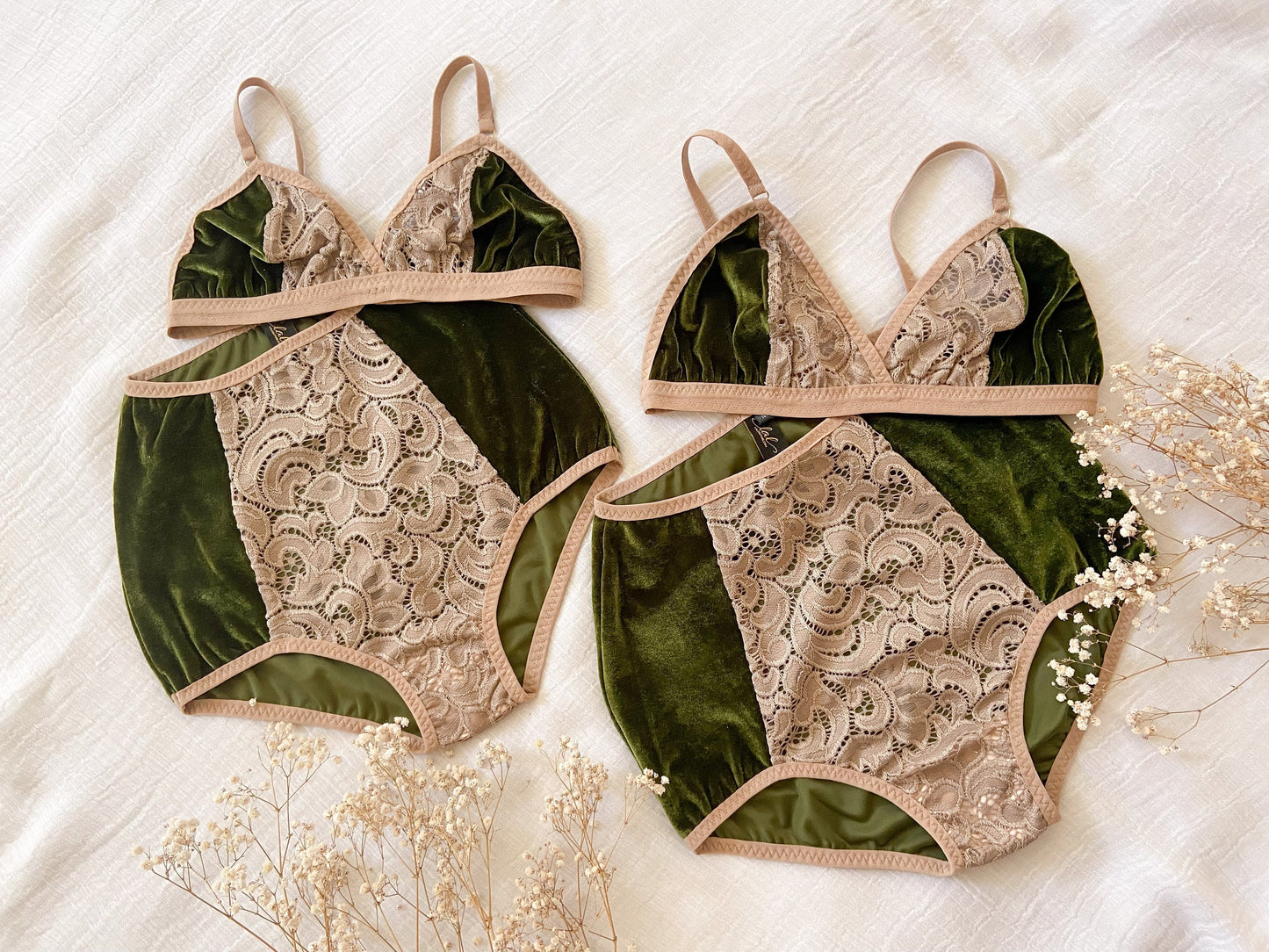 KAREN OLIVE GREEN brushed velvet lingerie set / 40DD/XL