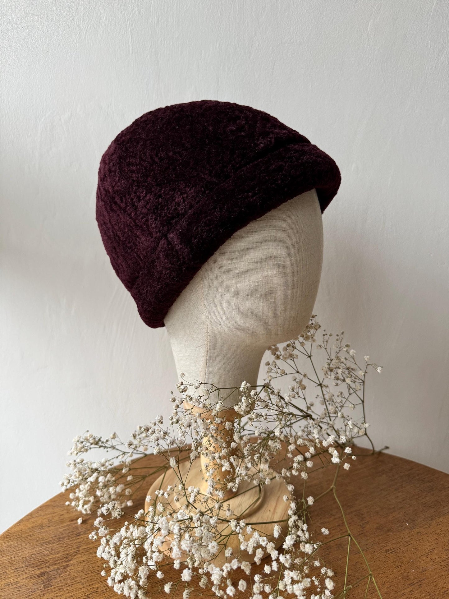 DARK PURPLE SHEEP FUR HAT