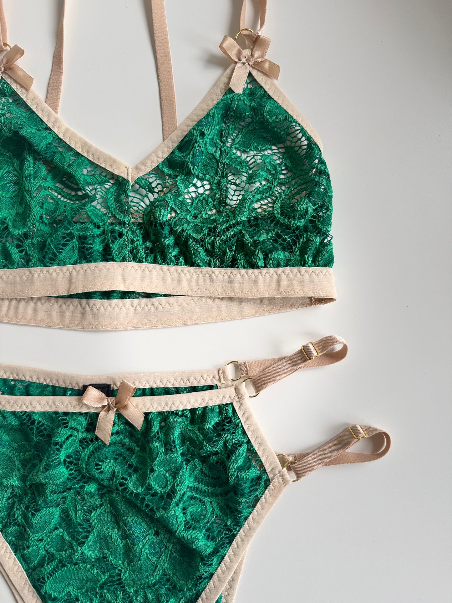 BIANCA FOREST GREEN LACE LINGERIE set /  M  size