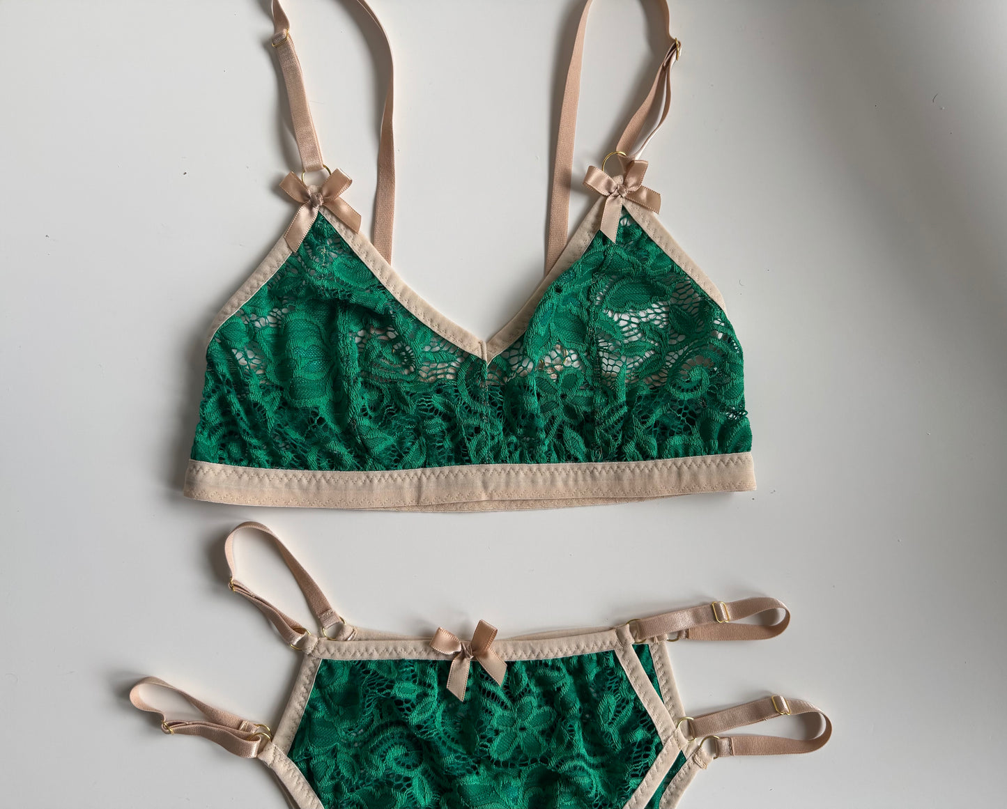 BIANCA FOREST GREEN LACE LINGERIE set /  M  size