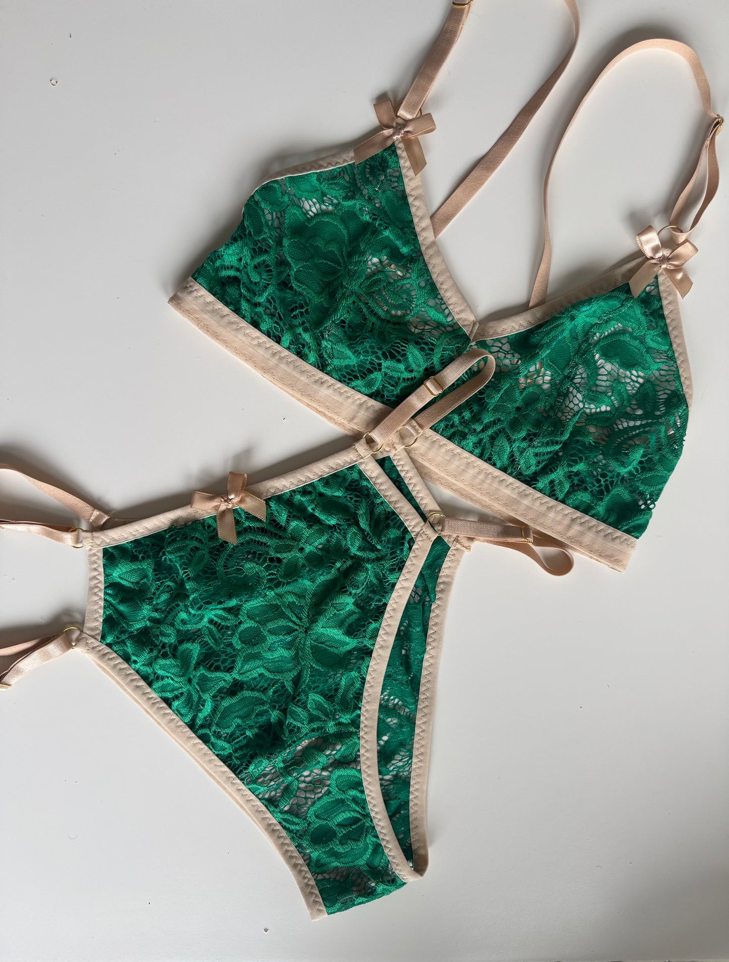 BIANCA FOREST GREEN LACE LINGERIE set /  M  size