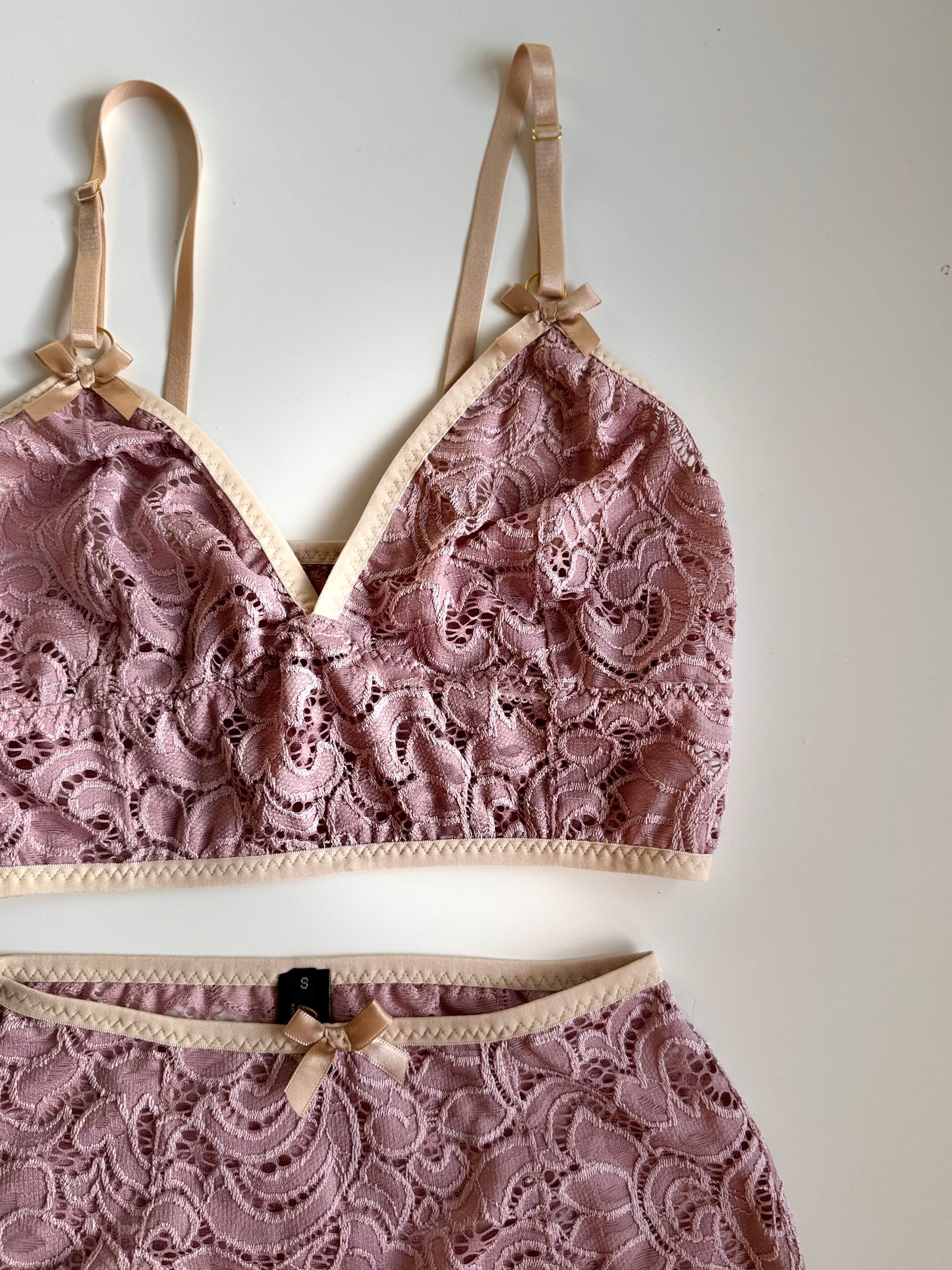 ROCHELLE DUSKY ROSE LACE lingerie set / S, M sizes