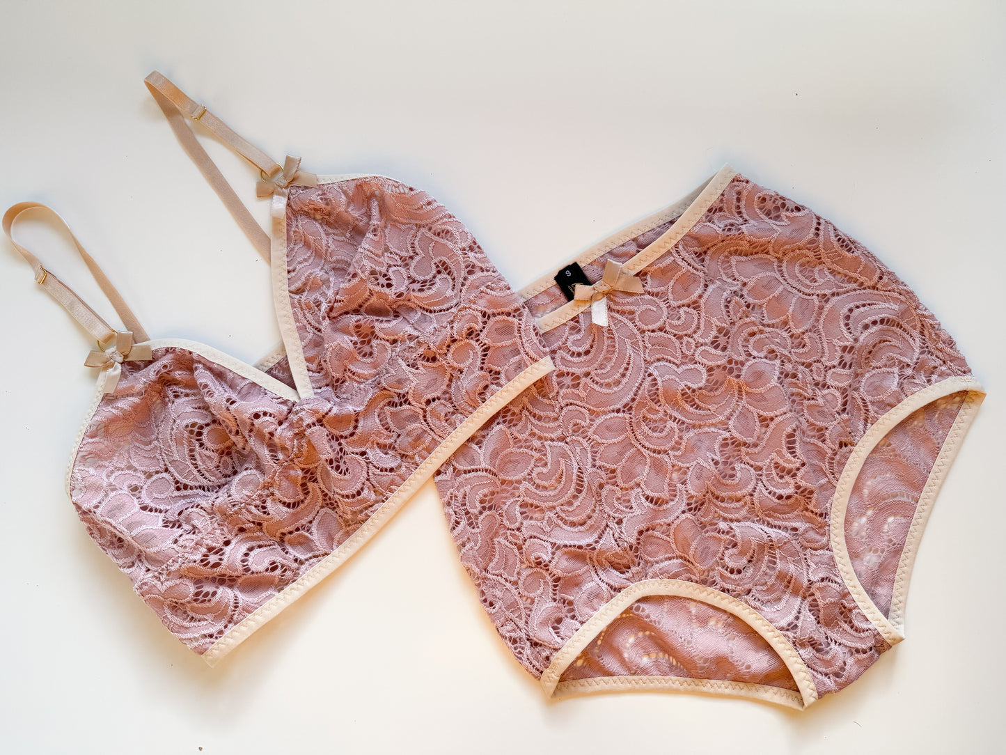 ROCHELLE DUSKY ROSE LACE lingerie set / S, M sizes