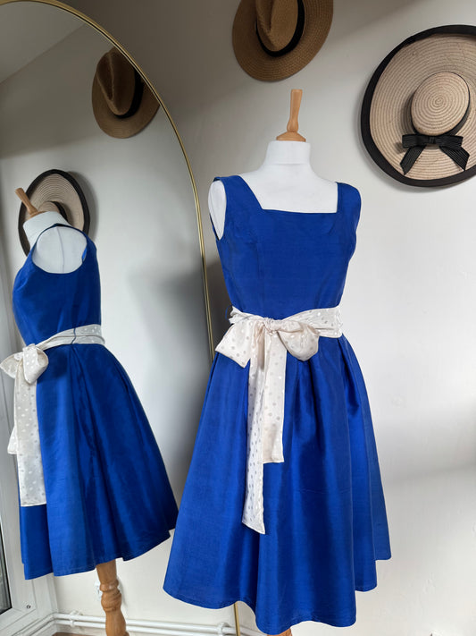 Vintage C&A SILK TEA DRESS 50s style