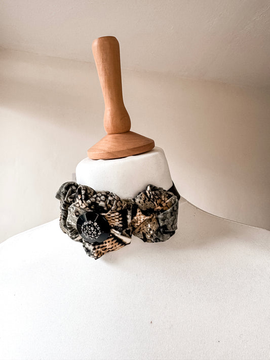 Handmade GREEN REPTILE CHOKER with rhinestone vintage button