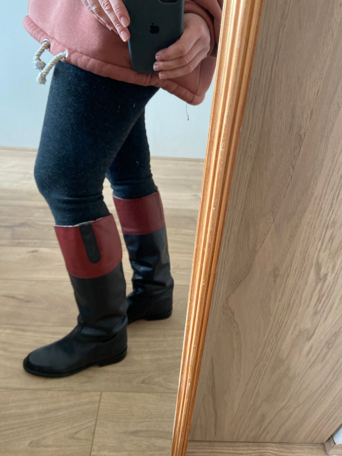Vintage LEATHER BOOTS new, never worn